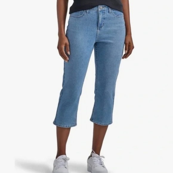 Riders by Lee Denim - NWT Lee Riders Womens Capri Jeans Sz 20M Mid Rise Capri Denim Blue Jeans